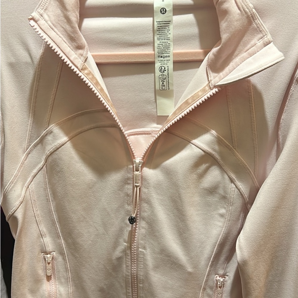 Lululemon define In Strawberry milkshake
